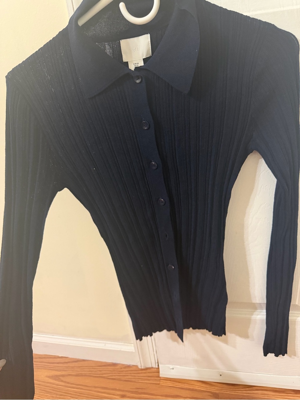 Women’s Long Sleeve Ribbed Button-Front Top - Navy